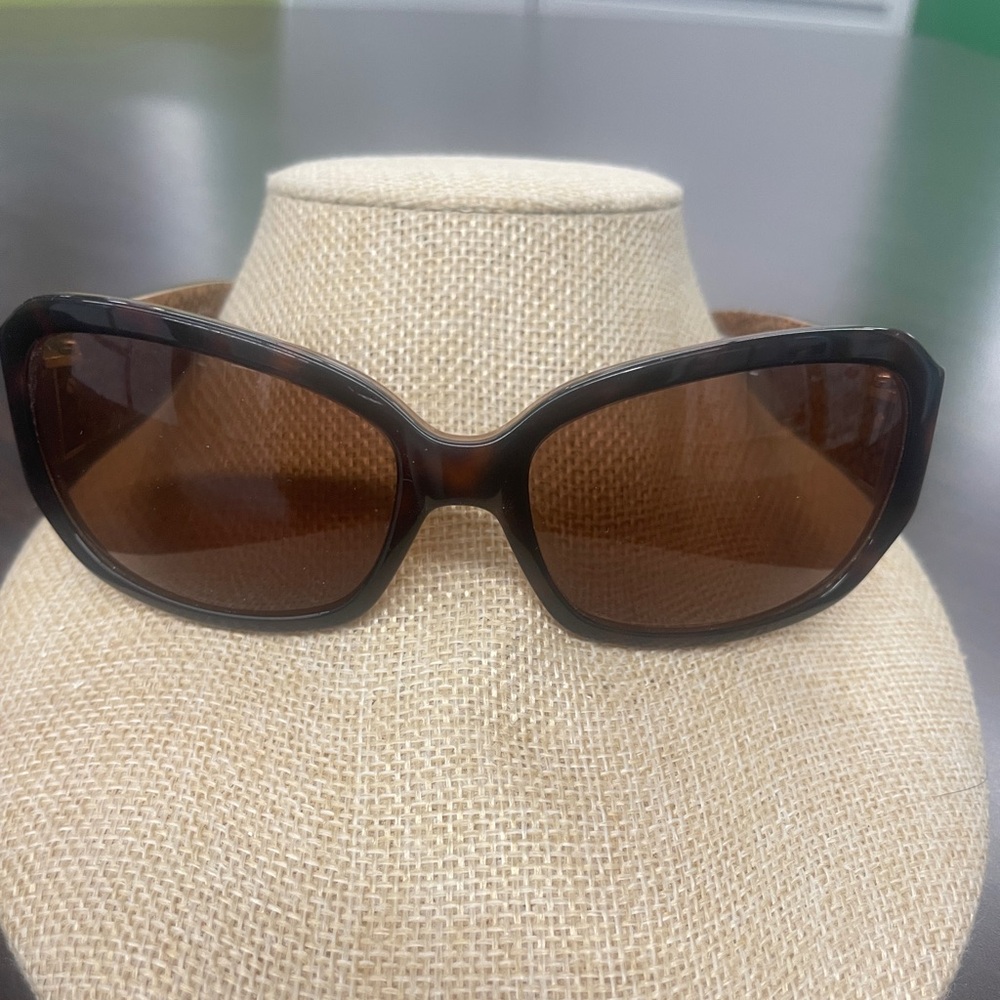 NWOT COACH Tortoise With Brown Lens Women’s Sunglasses